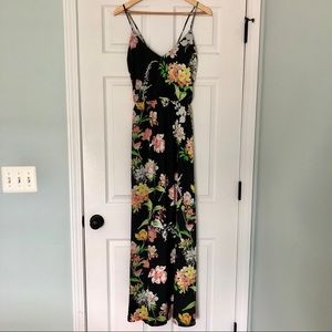 Stella Luce | Floral Maxi Dress
